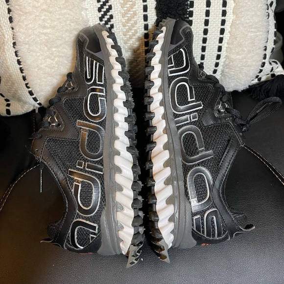 Adidas Vigor TR2 Men’s All Terrain Running Shoes G56257 - Picture 3 of 7